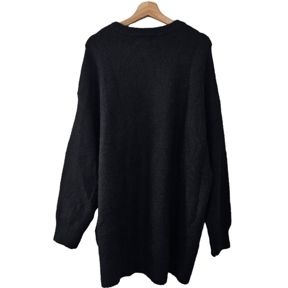 Old Navy Black Oversized Knit Sweater NWT - Picture 3 of 6